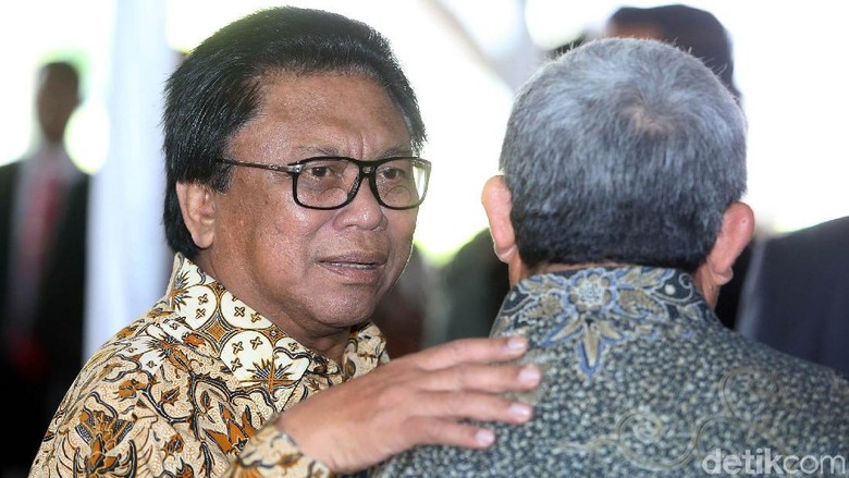 Usul Wiranto Jadi Cawapres, OSO: Sah-sah Saja AHY Akan Temui PDIP Usul Wiranto Jadi Cawapres, OSO: Sah-sah Saja AHY Akan Temui PDIP