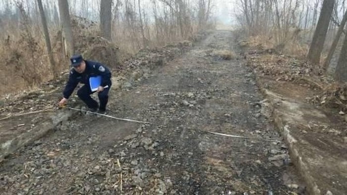 Nekat! Pria di China Curi Beton Jalanan Sepanjang 800 Meter