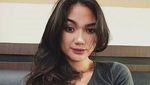 Mengintip Foto Masa Kecil Si Seksi Marion Jola