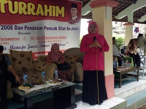 Gerilya Khofifah-Emil Gaet Suara Ansor di Jatim