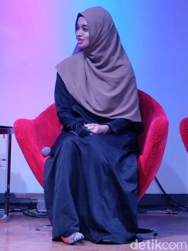 Keingintahuan Amaliah Begum Tentang Islam yang Membuatnya Mantap Pakai Hijab