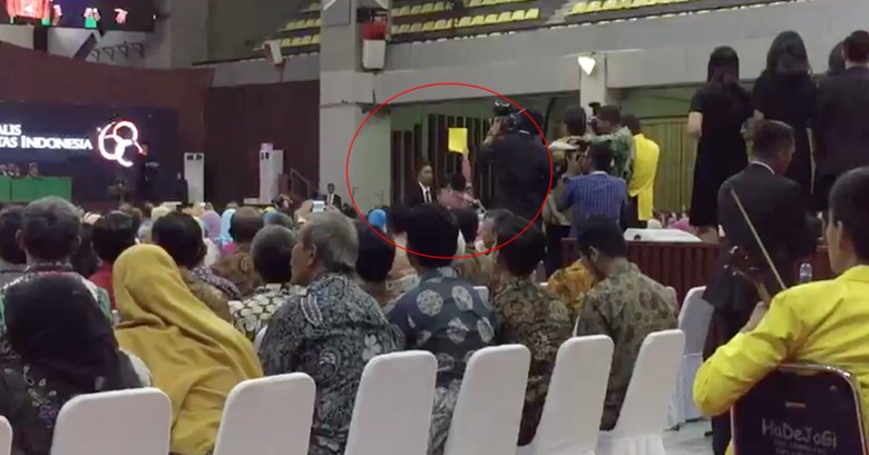 Soal Kartu Kuning ke Jokowi, Haruskah BEM UI ke Asmat Dulu? Soal Kartu Kuning ke Jokowi, Haruskah BEM UI ke Asmat Dulu?