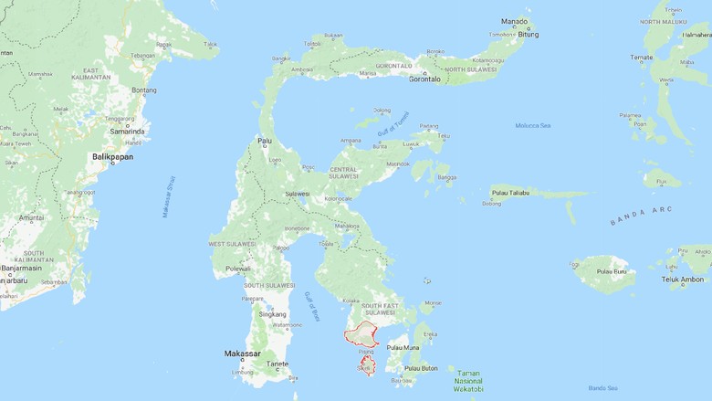 peta kabupaten bombana di sulawesi tenggara