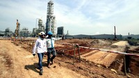 Pabrik PE baru berkapasitas 400 kilo ton per tahun dengan total investasi sebesar US$ 350 juta ini ditargetkan selesai pada 2019 dan mulai beroperasi pada 2020. Pool/CAP.