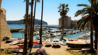 Pelabuhan Dubrovnik di Kroasia merupakan salah satu situs warisan dunia UNESCO. Salah satu daya tarik pemandangannya adalah bangunan klasik di sekitarya. Istimewa/Live Dream Discover.