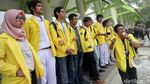 Foto: Aksi Mahasiswa UI Sambut Kedatangan Jokowi