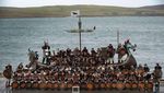 Foto: Serunya Perayaan Viking di Skotlandia