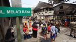 Foto: Rumah yang Terbakar di Jakbar Tewaskan Satu Keluarga Digaris Polisi