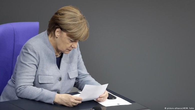 Merkel Hingga Ozil Sampaikan Duka Mendalam untuk Korban Tsunami Indonesia Merkel Hingga Ozil Sampaikan Duka Mendalam untuk Korban Tsunami Indonesia