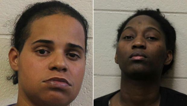 Amanda R. Wright (kiri) dan Besline Joseph (kanan)