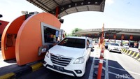 PT Marga Mandalasakti lah yang mengoperasikan jalan tol yang berdiri pada tanggal 4 Oktober 1989, sejak ulang tahun ke-60 ASTRA pada Februari 2017, PT Marga Mandalasakti memperkenalkan brand name ASTRA Infra Toll Road Tangerang-Merak.
