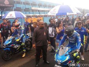 Iannone dan Alex Rins Kenalkan GSX-R150 di Depan Bikers Suzuki