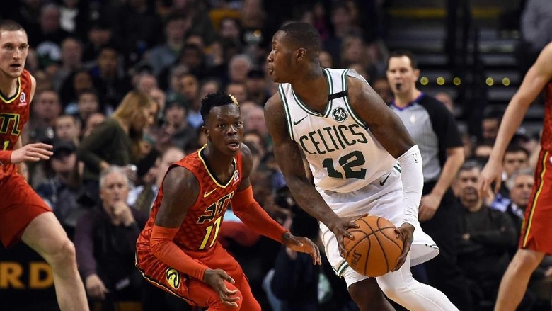 Pelapis Irving Kembali Bersinar, Celtics Hajar Hawks Pelapis Irving Kembali Bersinar, Celtics Hajar Hawks