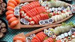 Kalau Cake Sudah Terlalu Biasa, Rayakan Ulang Tahun dengan Sushi Cake