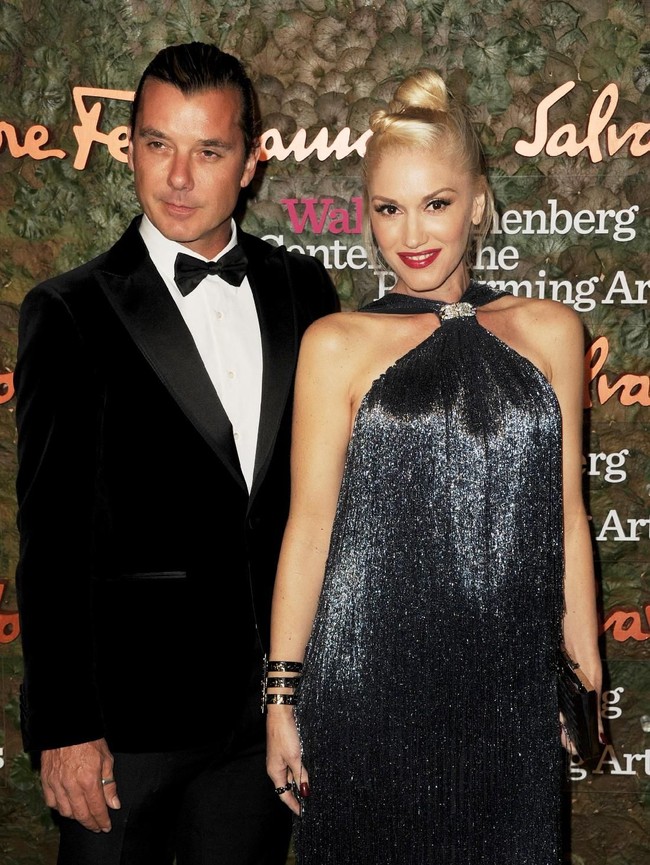 Saat menggunakan jas, Gavin Rossdale makin mempesona. Foto di red carpet bersama Gwen Stefani ini diambil tahun 2013.  Foto: dok. Getty Images