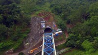 Lokasi pekerjaan terletak di desa Notog kecamatan Patikraja kabupaten Banyumas, menembus perbukitan gunung gamping sejauh 473 meter. Area inlet tunnel, berada pada Grumbul kalirajut Desa Notog Kec Patikraja Kab Banyumas, merupakan arah sisi keluar tunnel. Posisi outlet berada pada KM 359+155. Dok. PT PP (Persero)