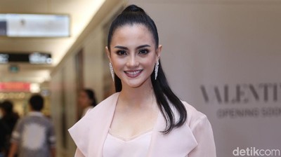 Menjauhlah Para Pria, Ririn Ekawati yang Makin Cantik Ini Tak Mau Didekati