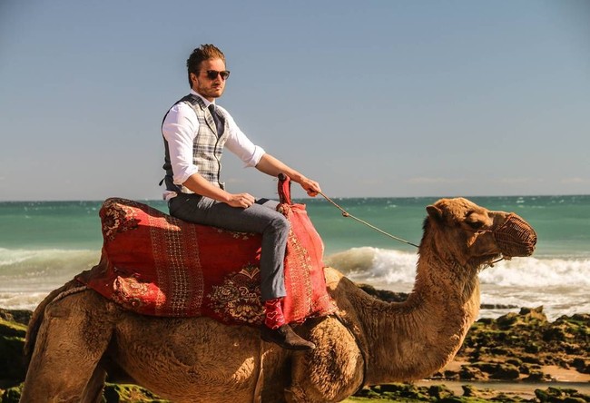 Ketampanan yang dimiliki Robert ini mampu menarik perhatian 39 ribu lebih pengikut di akun Instagramnya.  Foto: dok. Instagram