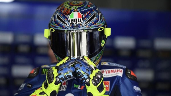 Helm Unik Pebalap MotoGP