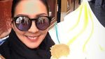 Cantiknya Donna Agnesia Saat Sedang Bikin Macaroni Schotel dan Lasagna