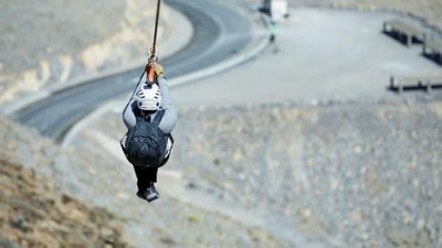 Foto: Wush! Ada Flying Fox Terpanjang Sedunia di UEA