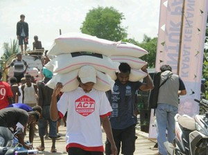 Bantuan Makanan Terus Mengalir untuk Korban Gizi Buruk di Asmat