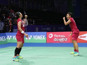 Kalahkan Unggulan Pertama, Greysia/Apriyani Lolos ke Final