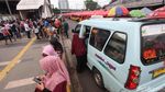Angkot Tanah Abang Mulai Beroperasi