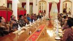 Dari yang Sederhana Sampai Makan Bersama Raja Arab, Ini Gaya Makan Presiden Jokowi