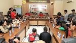 Kapolda Jateng dan Ketua SC Piala Presiden 2018 Bebaskan Bonek