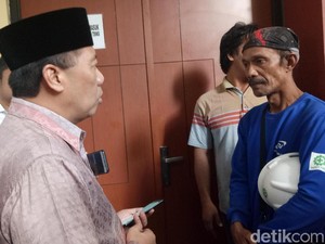 Sekjen Kemenhub Temui Keluarga Korban Crane Jatuh di RS Polri