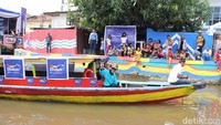 Layaknya kota-kota di luar negeri, Sekanak Bersolek kini mulai jadi destinasi wisata primadona masyarakat Kota Palembang. (Raja Adil/detikTravel)