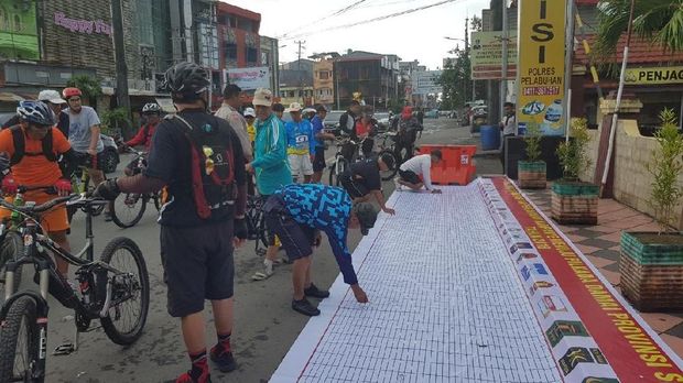 50 Ribu Warga Bubuhkan Tanda Tangan Pilkada Damai di Sulsel