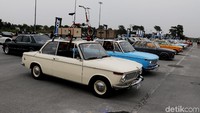 Penampakan ratusan mobil BMW dari generasi ke generasi berkumpul di acara Bimmer Meet ini digelar Sabtu, (3/2/2018) di Bangkok, Thailand.