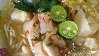 @cateringbydian punya mie kocok dengan irisan kikil yang gede dan mantap. dikucuri jeruk limau dan diaduk dengan sambal rawit rasanya pasti makin enak. Foto: Istimewa