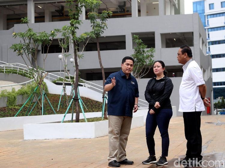 Bergaya Kasual, Menko Puan Tinjau Wisma Atlet Kemayoran untuk Asian Games