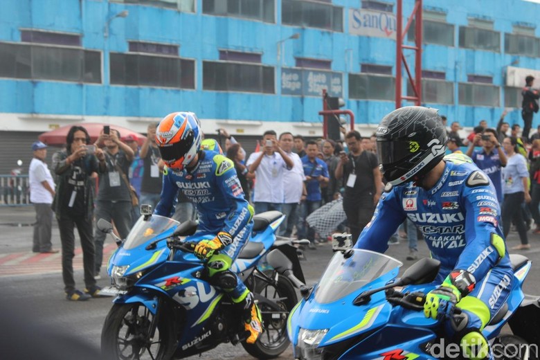 Andrea Iannone dan Alex Rins. Foto: Khairul Imam Ghozali Andrea Iannone dan Alex Rins. Foto: Khairul Imam Ghozali