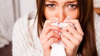 Infeksi tuberkulosis (TB atau TBC) ditandai antara lain dengan bercak darah saat batuk. Tapi bukan infeksi saja yang menyebabkan batuk berdarah, kanker paru juga kerap ditandai gejala serupa. Foto: Thinkstock 