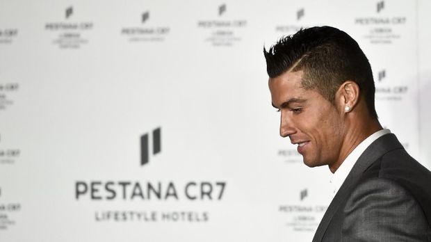 Cristiano Ronaldo terancam hukuman penjara karena kasus penggelapan pajak.