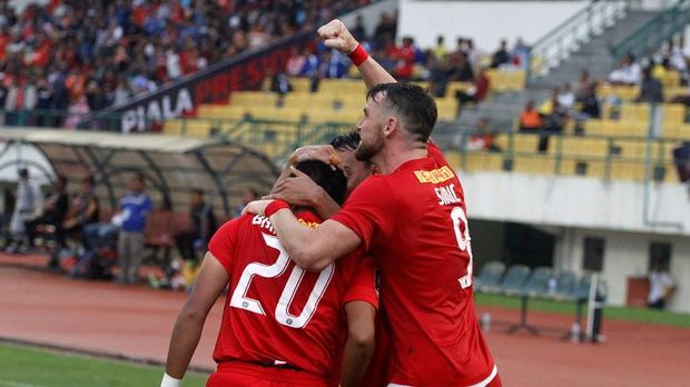 Jadwal laga yang terlalu mepet bisa mengganggu kebugaran pemain-pemain Persija.