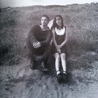 Nuansa misterius namun romantis. Foto: dok. Dazed