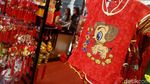 Pusat Perbelanjaan Bersolek Jelang Imlek