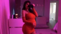 Kylie ingin mempersiapkan dirinya agar tak stress dalam menjalani peran barunya sebagai seorang ibu. (Dok. Instagram)