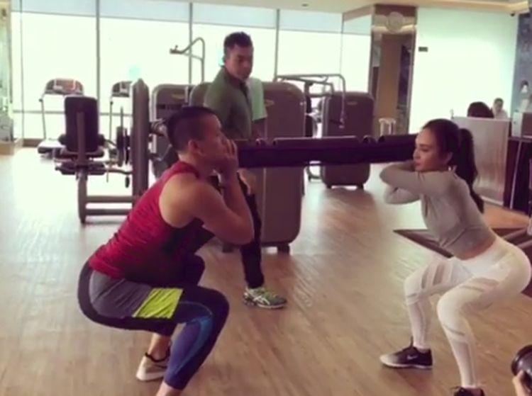 Pertemanan Sehat Banget! Shandy Aulia Olahraga Bareng Samuel Rizal