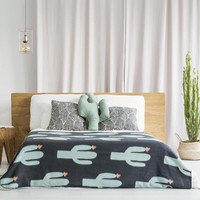 Jangan ragu bermain-main dengan motif. Pola ataupun motif bisa menjadi aksen yang menambah keindahan kamar kamu. Foto: Thinkstock