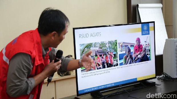 Tim DERU UGM saat memaparkan kondisi Agats.