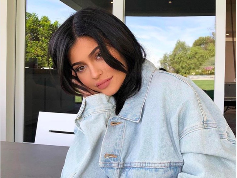 Anak Kylie Jenner akan Diberi Nama Butterfly? Anak Kylie Jenner akan Diberi Nama Butterfly?