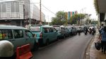Foto: Angkot Tanah Abang Tertib Ngetem di Jalan Jatibaru