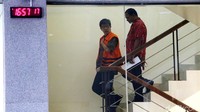 Anang Sugiana diperiksa selama satu jam.