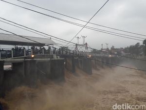 Bendung Katulampa Bogor Masih Siaga 4